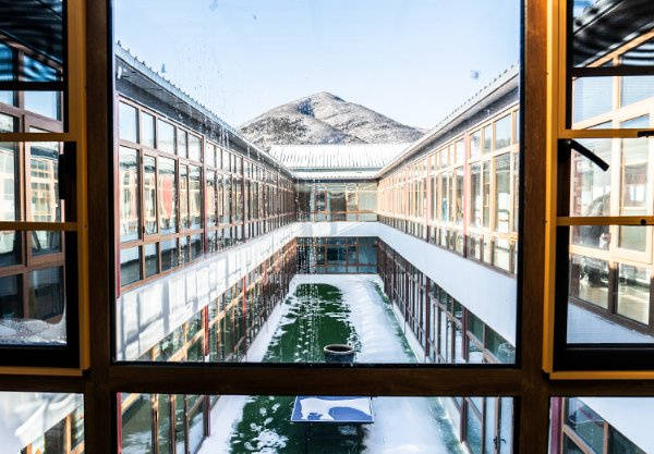 汇晨科丰公寓 康语轩房山科豪公寓支持家庭实地体验后再做选择不朽情缘正版2026最新【失智照护试住+实地体验决策】光大(图1) 汇晨科丰公寓 康语轩房山科豪公寓支持家庭实地体验后再做选择不朽情缘正版2026最新【失智照护试住+实地体验决策】光大(图1)